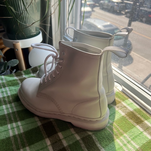 1460 Mono Smooth Dr. Martens - Picture 3 of 5